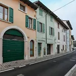 Desenzano-moderno In Pieno Centro *