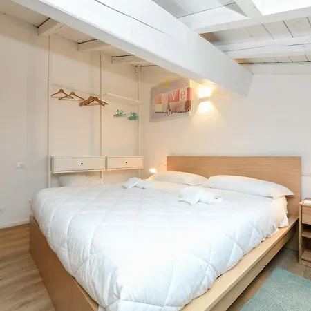 Desenzano-moderno In Pieno Centro Apartmán *