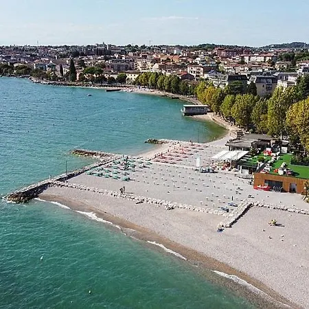 아파트 Desenzano Deliziosa Con Ac E Wifi *