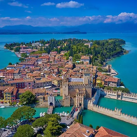 Apartmán Desenzano-moderno In Pieno Centro